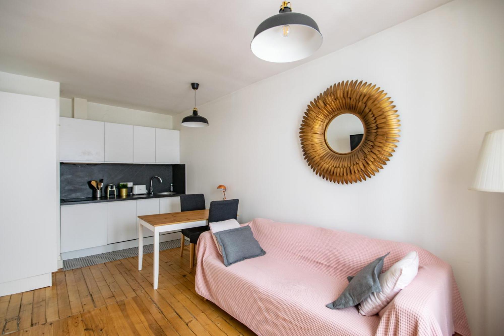Cosy Au Chateau Et Bois Metro L1 Vincennes Exteriör bild